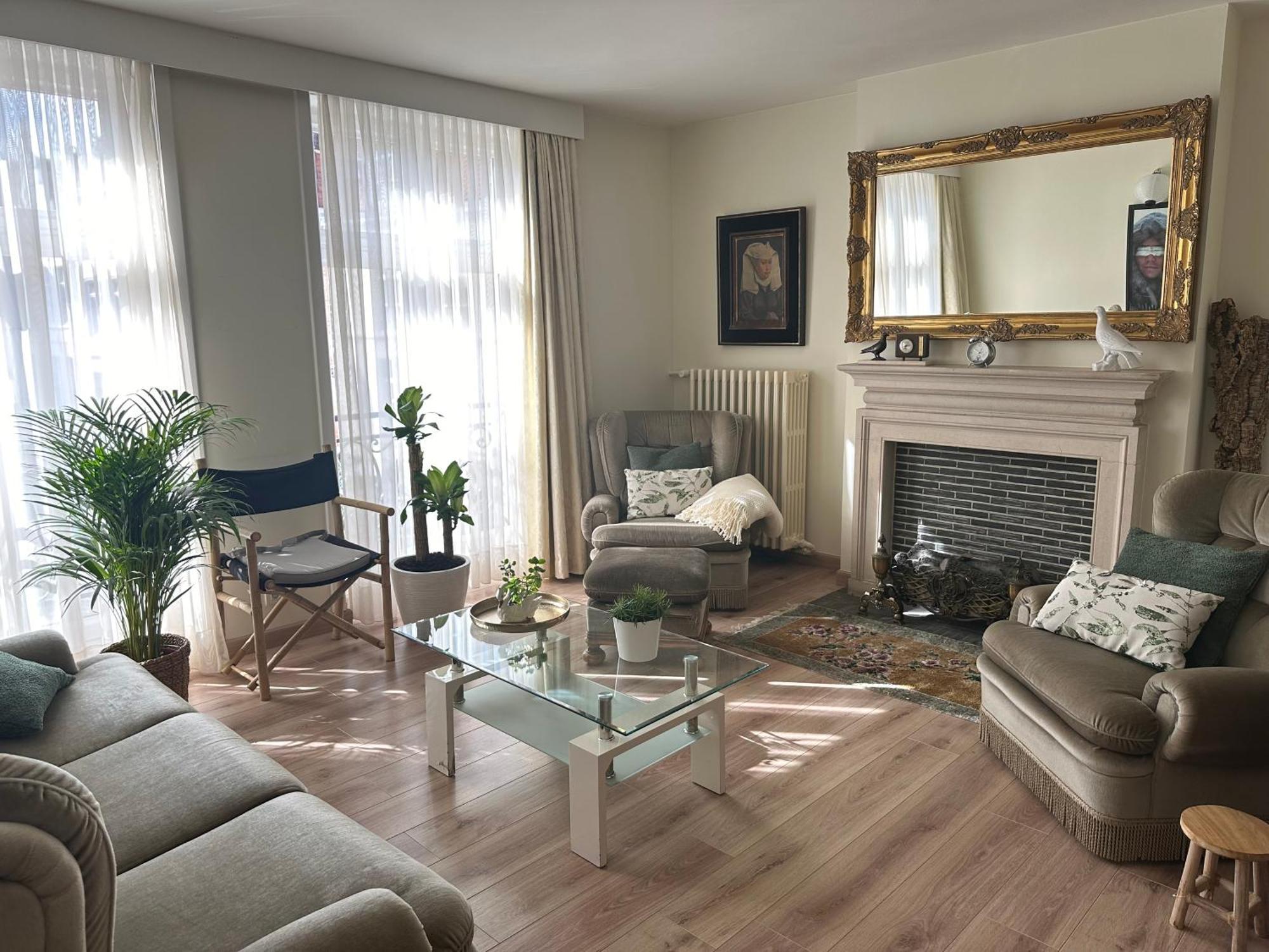 Guesthouse Saint-Jean Брюж Екстериор снимка